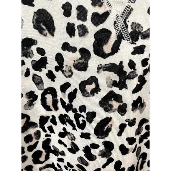 Jenni Animal Print 2 piece pajama set - Size M (EUC) - Picture 7 of 9